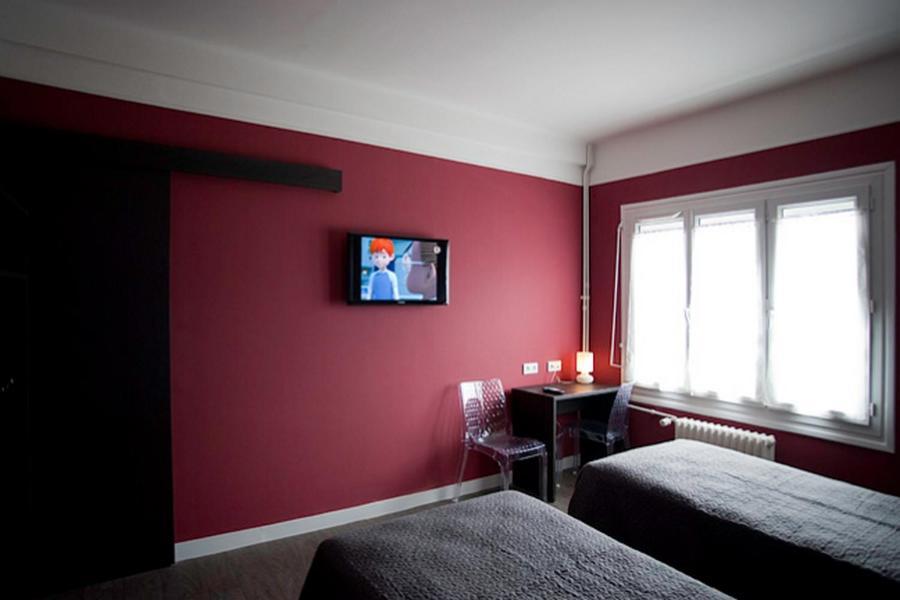 Logis Le Chene Dore La Loupe Zimmer foto